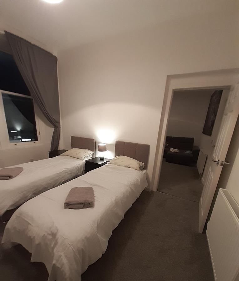 Apartamento Carvetii - Edward House B - 2 Dbl Bed 1St Floor Flat Dunfermline Exterior foto